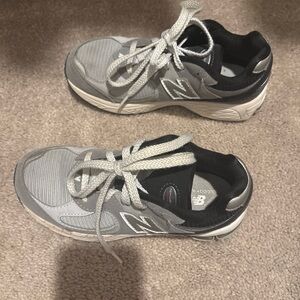 New Balance Kids Sneakers - Gray and Black